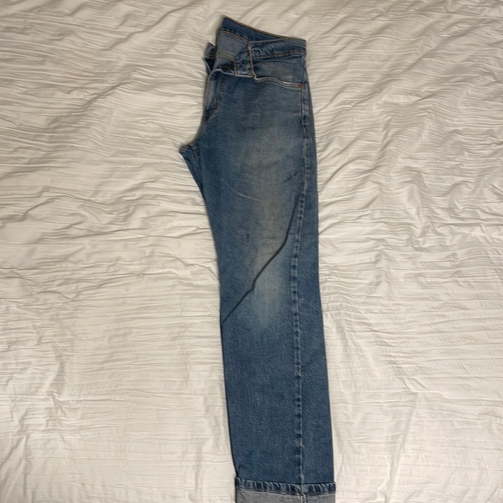 Levi’s 502 taper
